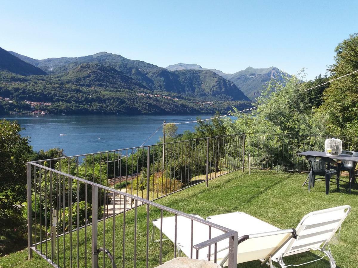 Lago D'Orta Appartamento Con Vista Pettenasco Exterior photo