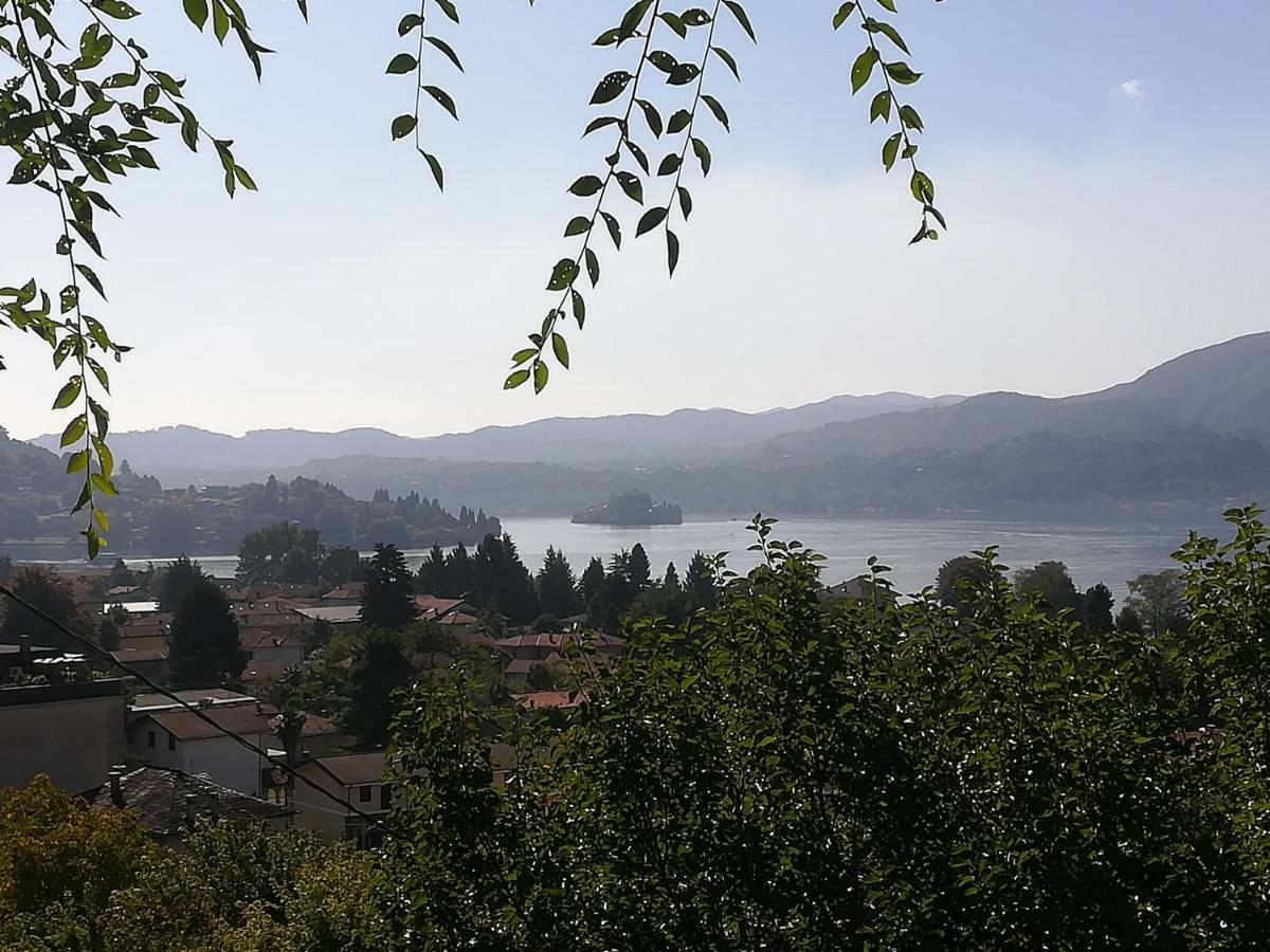 Lago D'Orta Appartamento Con Vista Pettenasco Exterior photo